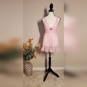 Victoria's Secret NWOT Pink Nightie Size SP (No Thong)